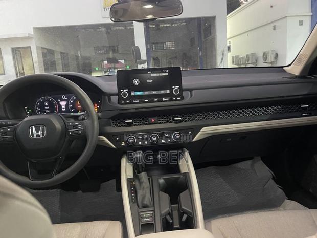 Honda Accord LX CVT 2024 Red