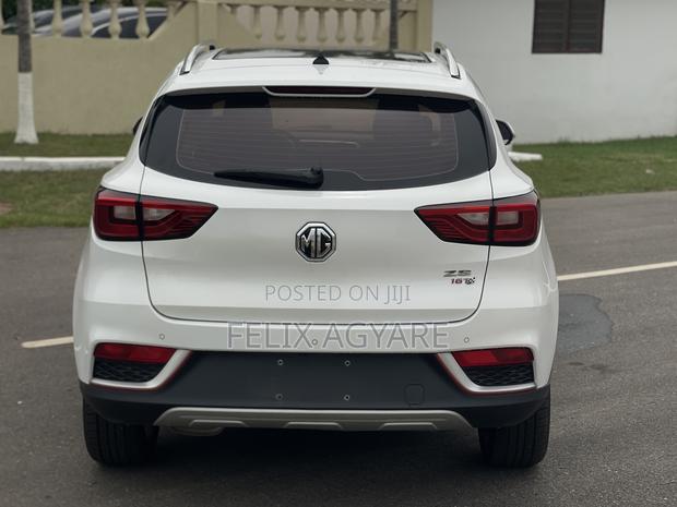 MG ZS 2018 White