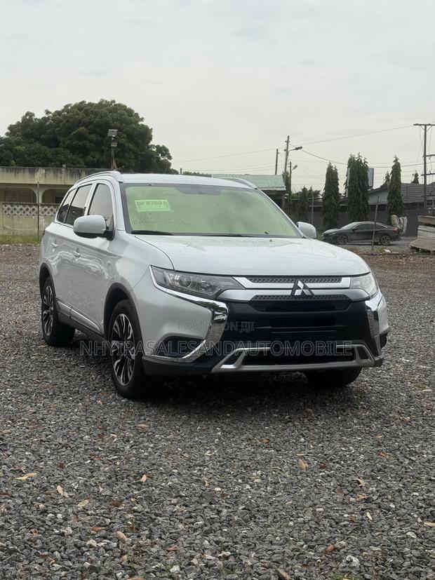 Mitsubishi Outlander 2.0 PHEV AWD 2018 White