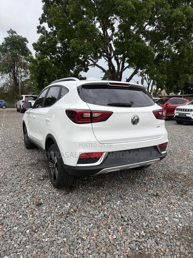 MG ZS 2019 White