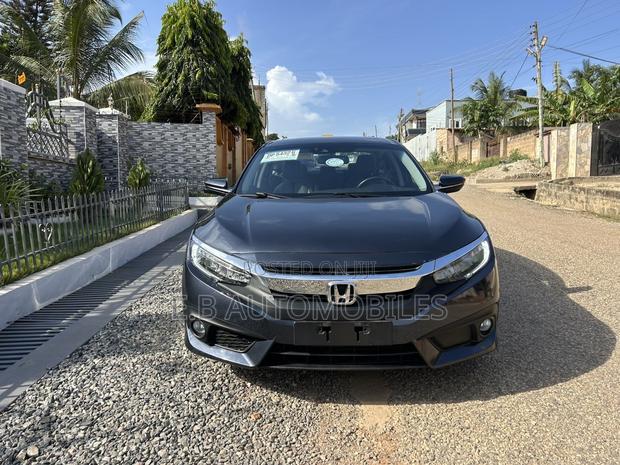 Honda Civic Touring 4dr Sedan (1.5L 4cyl) 2017 Blue