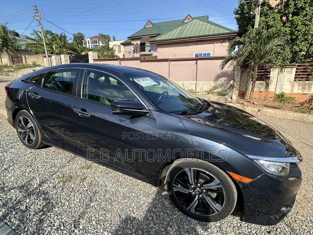 Honda Civic Touring 4dr Sedan (1.5L 4cyl) 2017 Blue