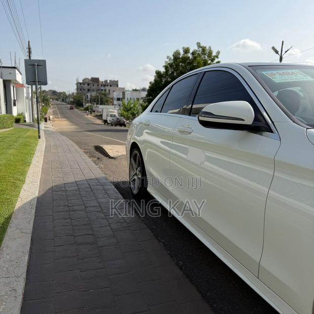 Mercedes-Benz C300 Sport 4Matic Sedan AWD (2.0L 4cyl 7A) 2017 White