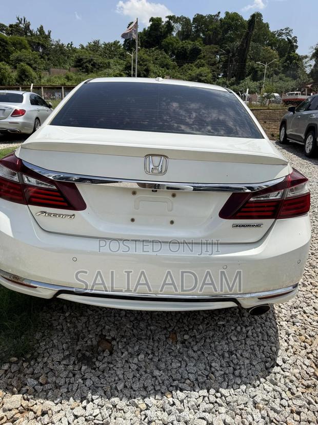 Honda Accord 2017 White