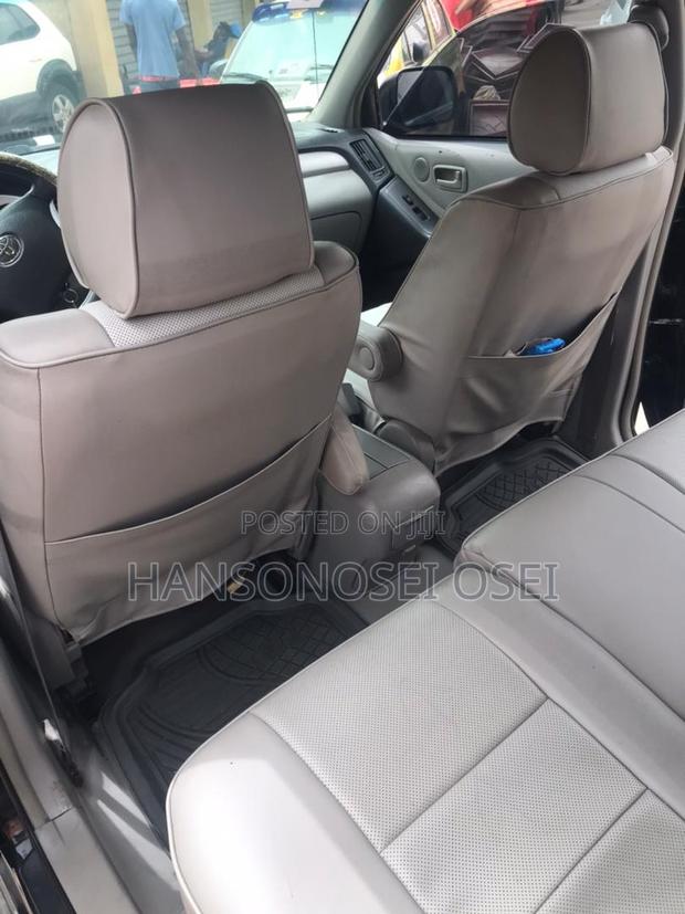 Toyota Highlander 2010 Black