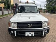 Toyota Land Cruiser Cygnus 4.7 2007 White for sale