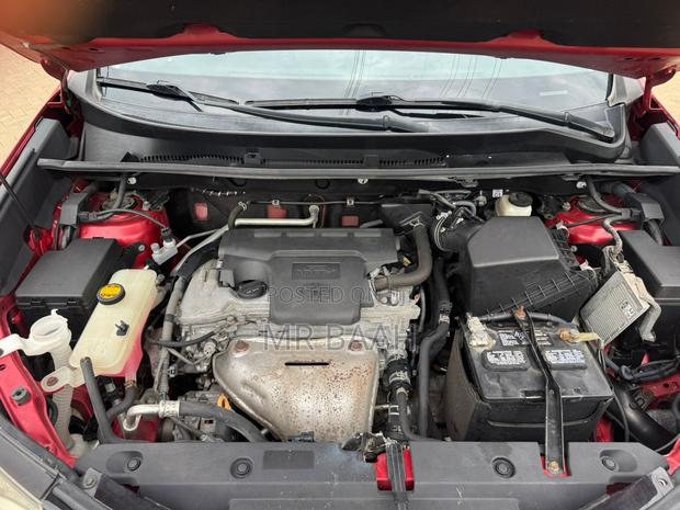 Toyota RAV4 LE AWD (2.5L 4cyl 6A) 2017 Red