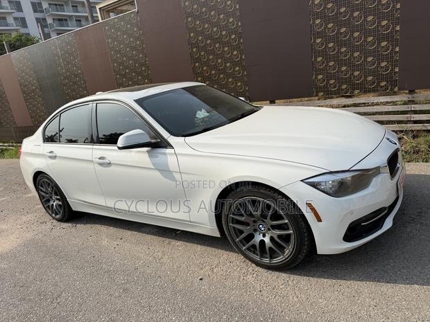 BMW 320i 2016 White