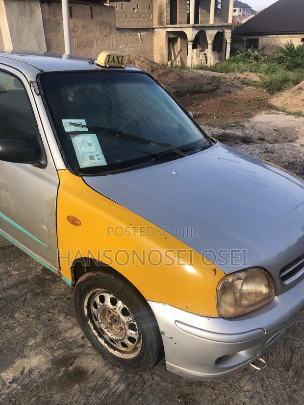 Nissan March 2002 Silver