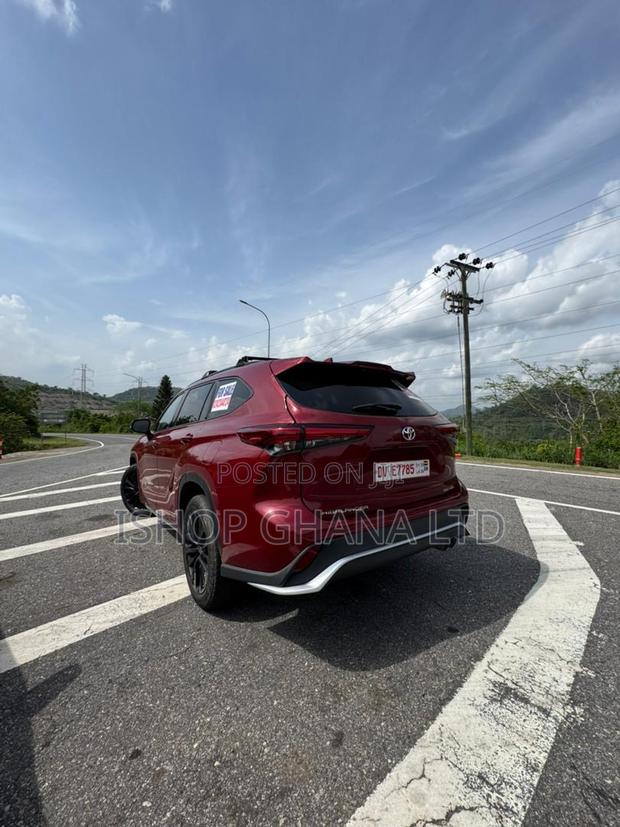 Toyota Highlander XSE FWD 2023 Burgundy