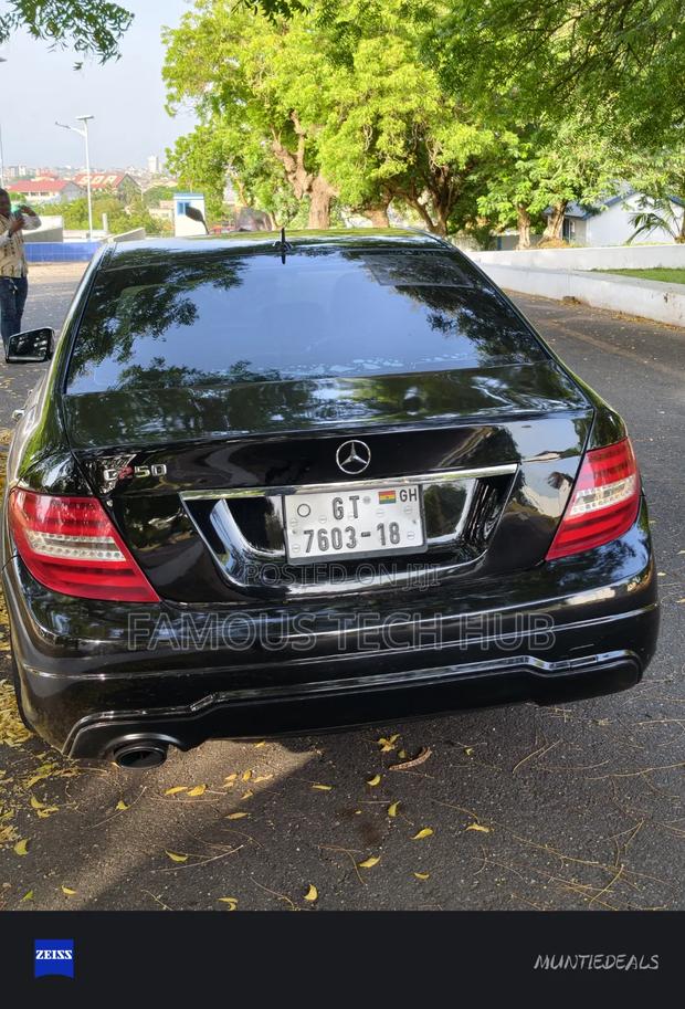 Mercedes-Benz C250 2014 Black