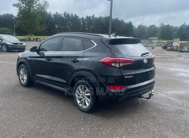 Hyundai Tucson Limited AWD 2016 Black