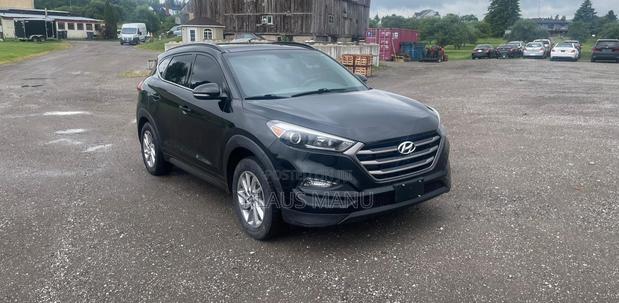 Hyundai Tucson Limited AWD 2016 Black