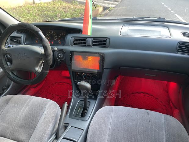 Toyota Camry Automatic 1999 Gray