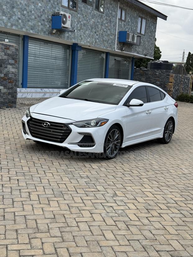 Hyundai Elantra Sport 2018 White