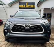 Toyota Highlander XLE AWD 2020 Gray for sale