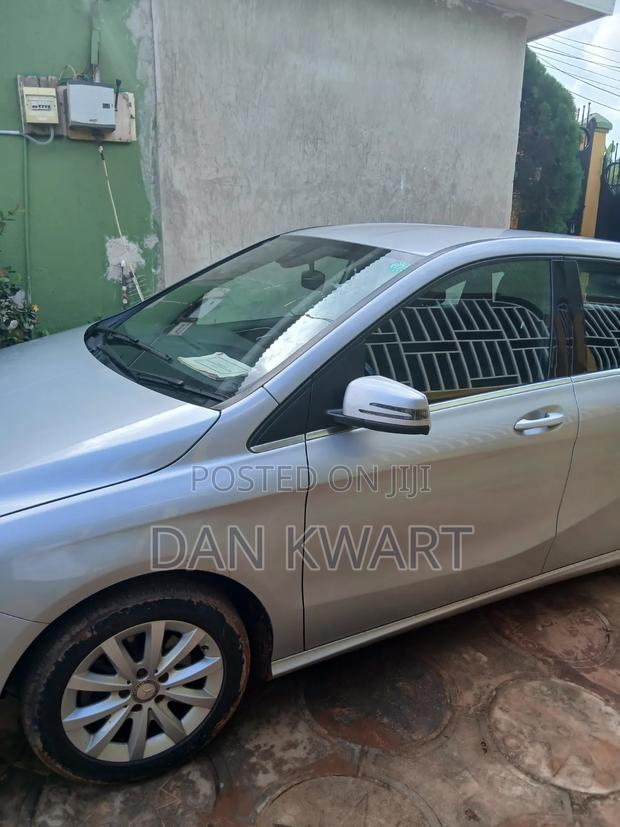 Mercedes-Benz B-Class 2015 Silver