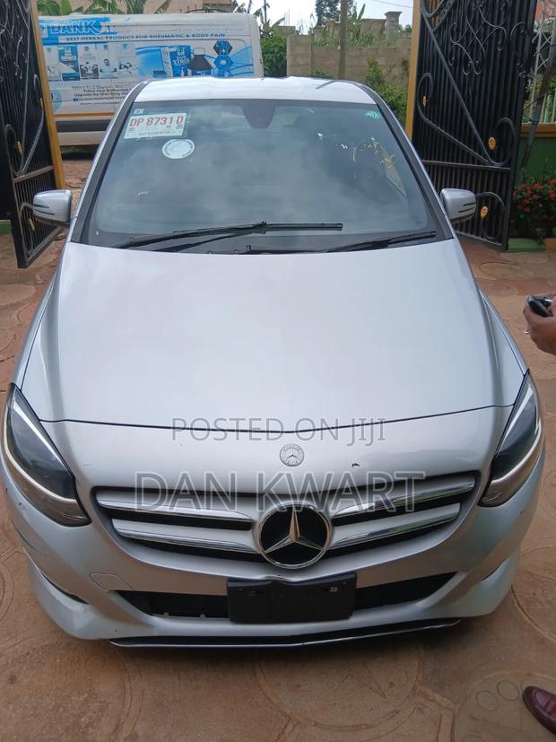 Mercedes-Benz B-Class 2015 Silver