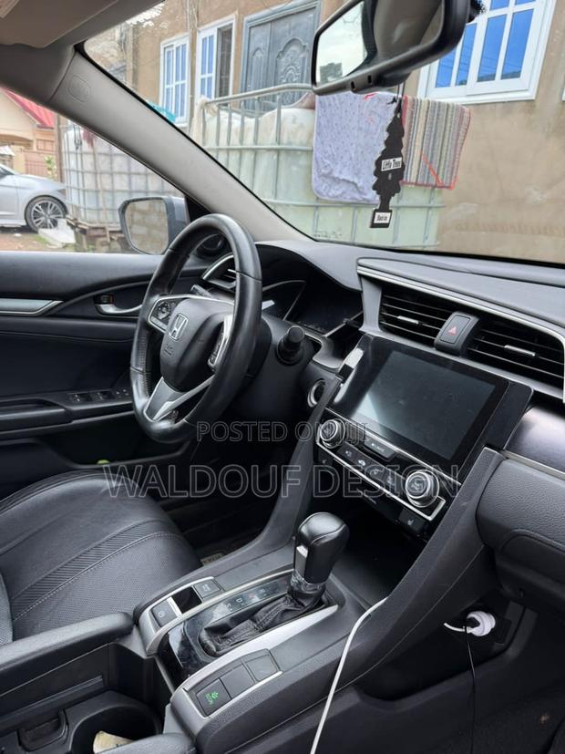 Honda Civic EX-L 4dr Sedan (1.5L 4cyl) 2017 Gray