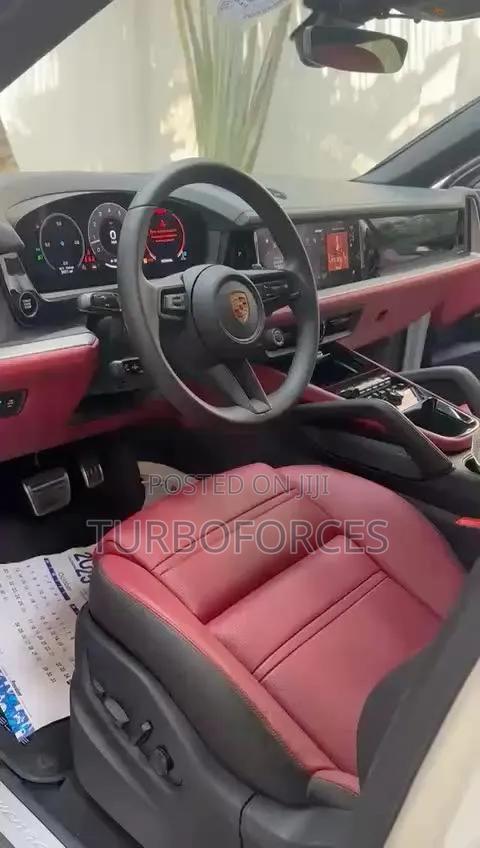 Porsche Cayenne S AWD 2024 White