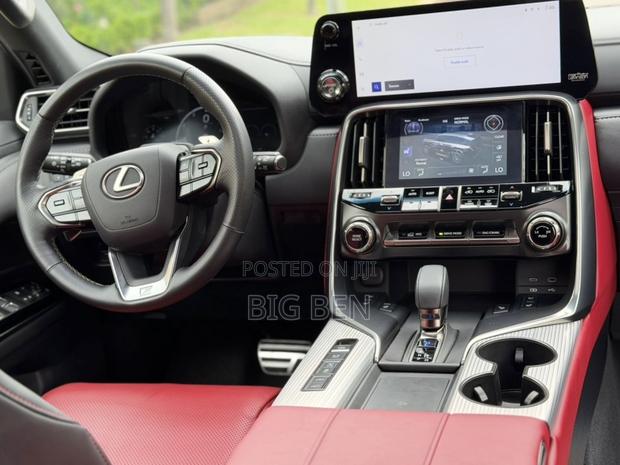 Lexus LX 700h 2025 Gray