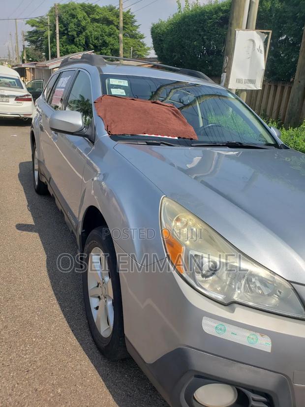 Subaru Outback 3.6R 2013 Silver