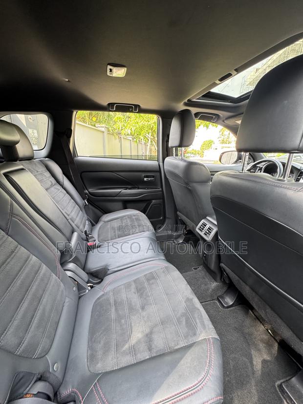Mitsubishi Outlander SEL S-AWC 2020 Gray