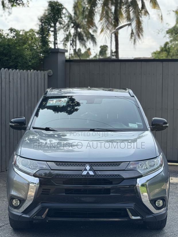 Mitsubishi Outlander SEL S-AWC 2020 Gray