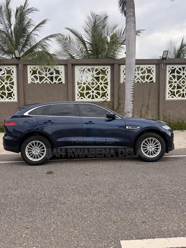 Jaguar F-Pace 20d Prestige AWD 2018 Blue
