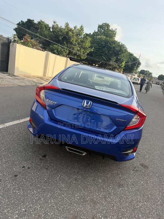 Honda Civic Sport Hatchback 2019 Blue