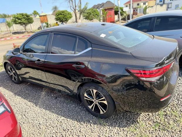 Nissan Sentra 2023 Black