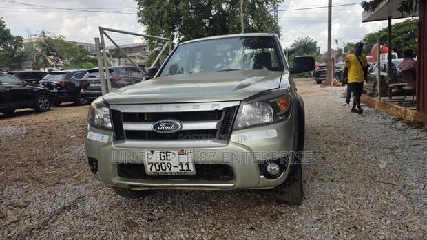 Ford Ranger 2011 Gray