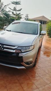 Mitsubishi Outlander 2018 Gray for sale
