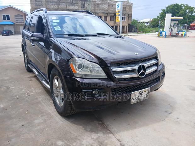 Mercedes-Benz GL-Class 2007 Brown