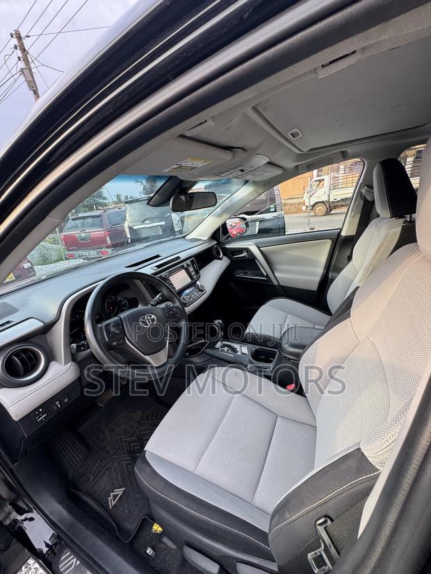 Toyota RAV4 Limited 4dr SUV AWD (2.5L 4cyl 6A) 2018 Black