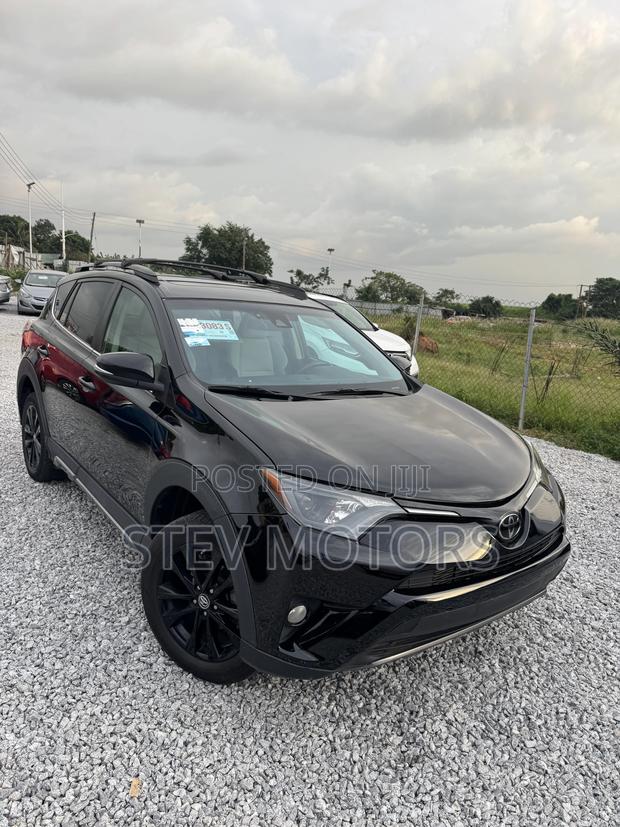 Toyota RAV4 Limited 4dr SUV AWD (2.5L 4cyl 6A) 2018 Black