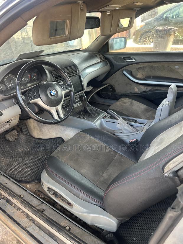 BMW 3 Series 330i RWD 2008 Gray
