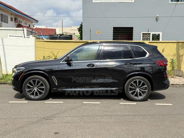 BMW X5 xDrive40i AWD 2019 Black