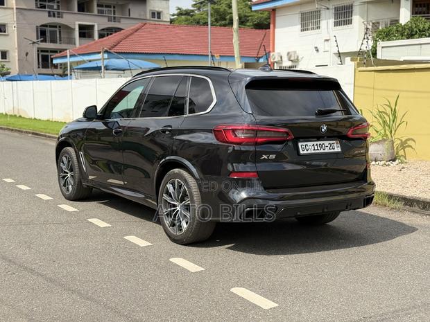 BMW X5 xDrive40i AWD 2019 Black