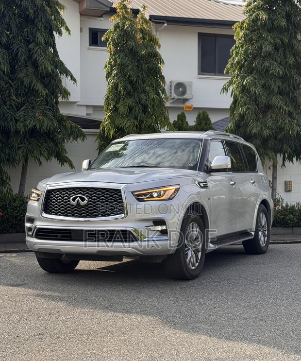 Infiniti QX80 2019 Silver