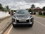 Mitsubishi L200 Double Cab 2.4 181hp 4WD 2020 Gray for sale