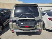 Mitsubishi Pajero 2016 Gold for sale