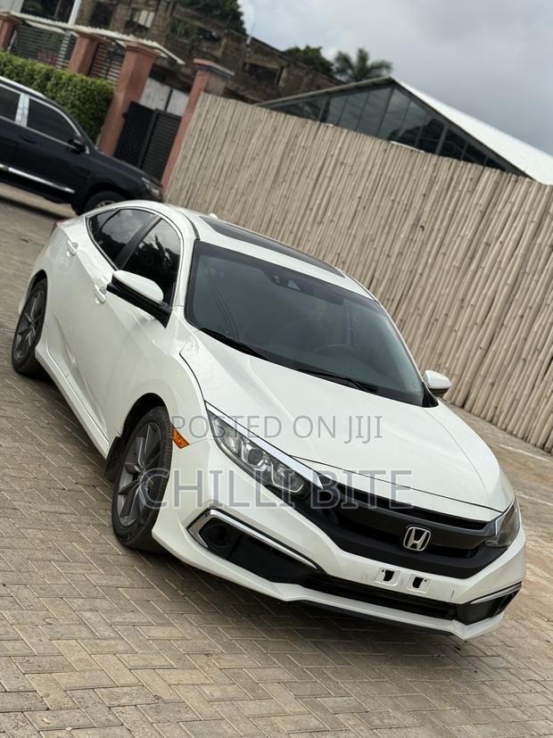 Honda Civic EX Sedan 2020 White