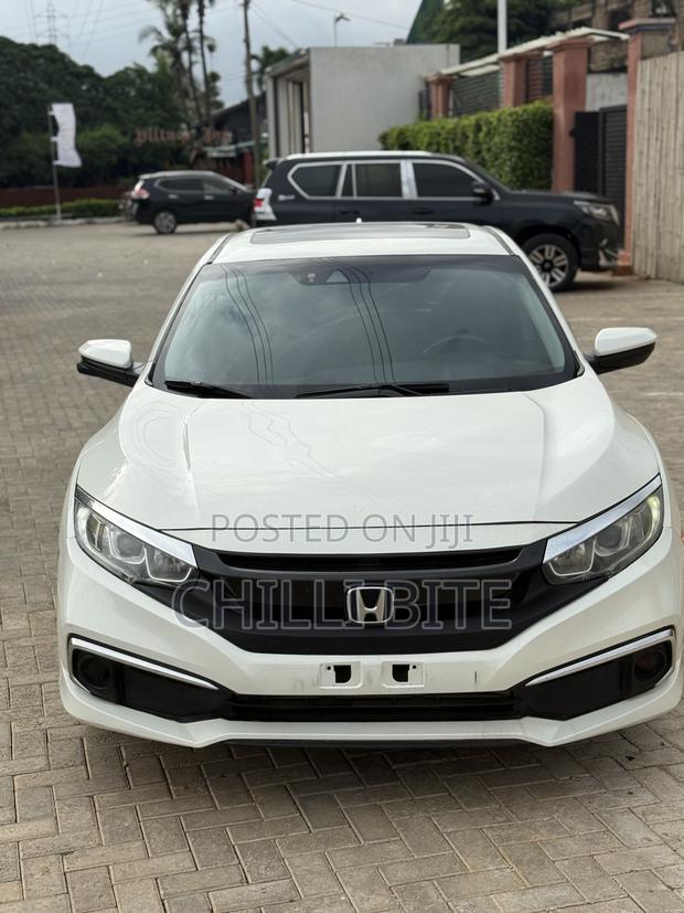 Honda Civic EX Sedan 2020 White
