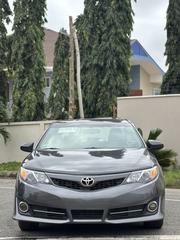 Toyota Camry 2014 Gray for sale