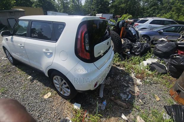 Kia Soul 2019 White