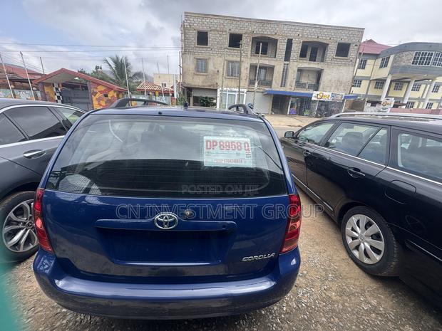 Toyota Corolla 2005 Blue