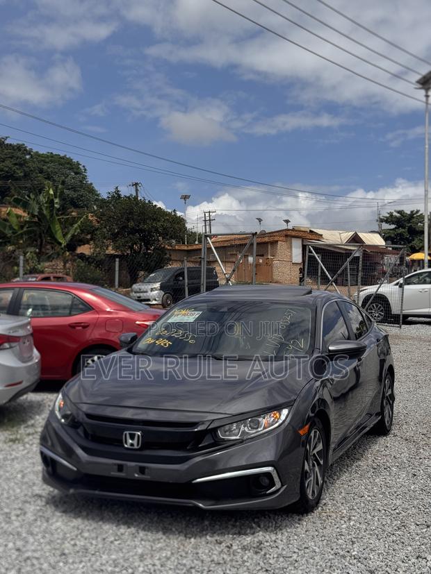 Honda Civic EX Sedan 2019 Gray