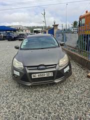 Ford Focus 2010 Gray for sale