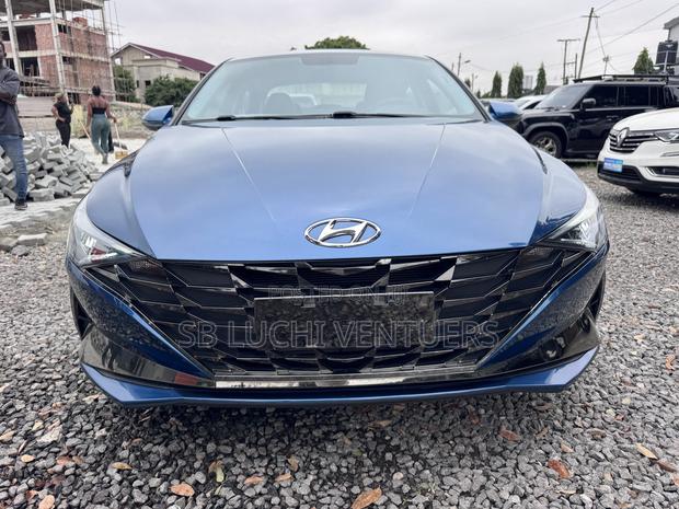 Hyundai Elantra 2021 Blue